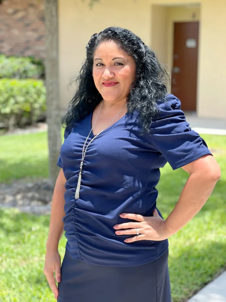 Mayra Valdez